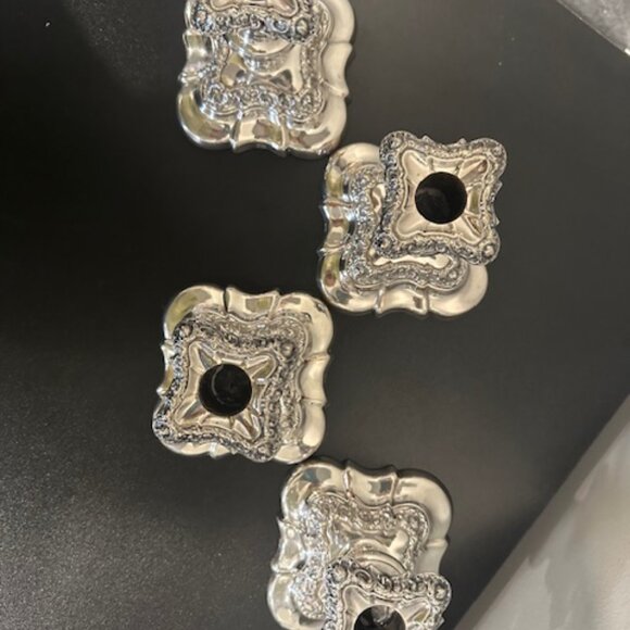 4 Vintage, Ornate Silver Plated Candleholders (green felt cover on protectio - Picture 9 of 11